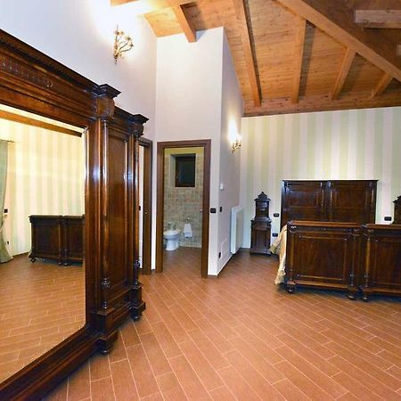 La Fortezza Ariano Irpino Bagian luar foto