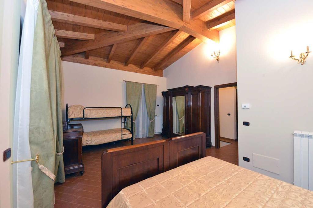La Fortezza Ariano Irpino Bagian luar foto