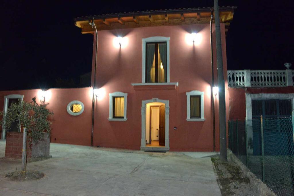 La Fortezza Ariano Irpino Bagian luar foto